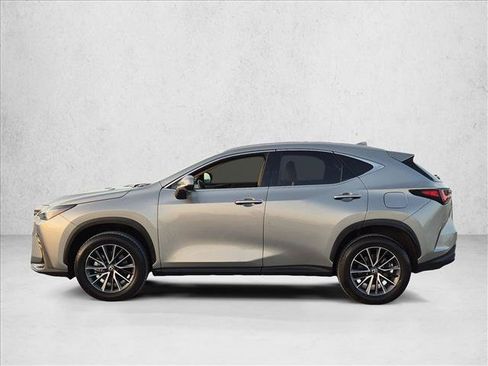 Used 2025 Lexus NX 250 FWD image 9