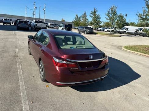 Used 2016 Honda Accord LX image 10