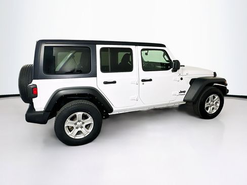Used 2022 Jeep Wrangler Unlimited Sport AWD/4WD image 10