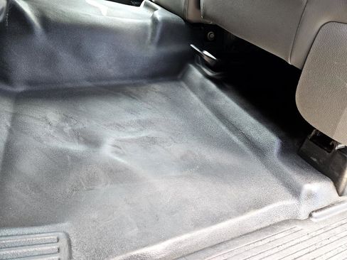 Used 2015 Chevrolet Silverado 3500 W/T image 33