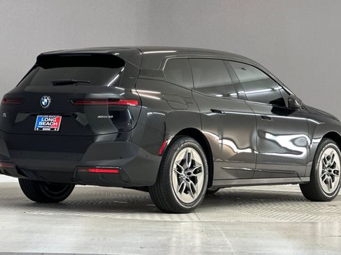 Certified 2023 BMW iX xDrive50 AWD/4WD image 9