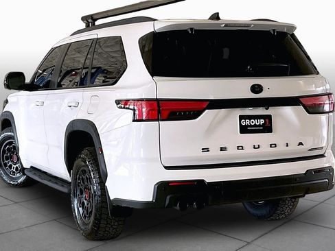 Used 2026 Toyota Sequoia TRD Pro AWD/4WD image 21