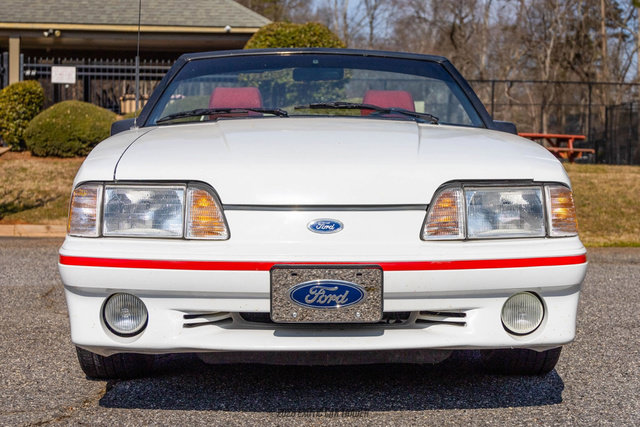 Used 1987 Ford Mustang GT RWD image 13