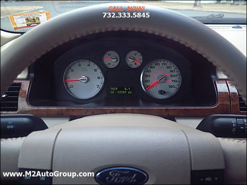 Used 2006 Ford Five Hundred Limited image 8