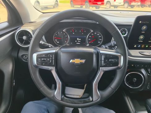 Used 2024 Chevrolet Blazer LT w/ Convenience Package FWD image 25