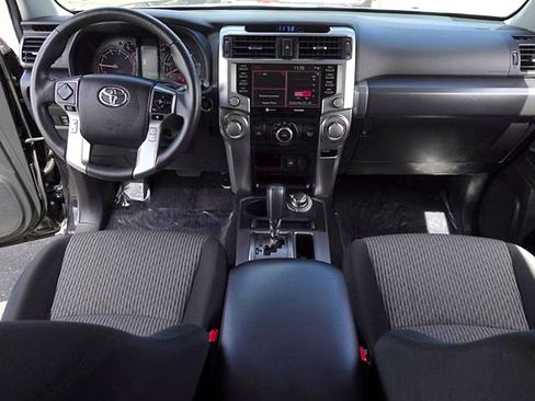 Certified 2024 Toyota 4Runner SR5 AWD/4WD image 13