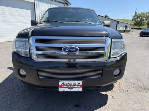 Used 2010 Ford Expedition XLT AWD/4WD image 9