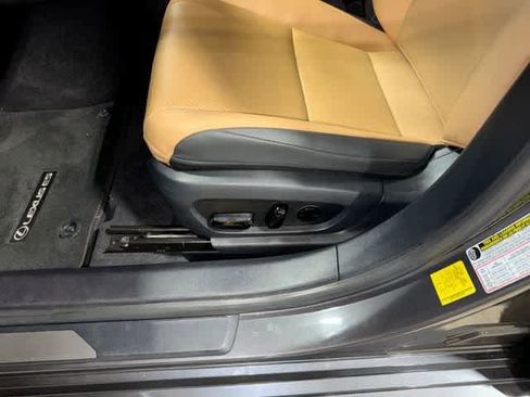 Used 2022 Lexus ES 350 w/ Premium Package FWD image 23