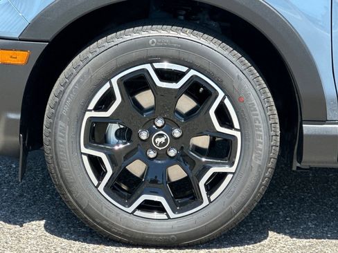 New 2026 Ford Bronco Sport Outer Banks w/ Outer Banks Tech Package+ AWD/4WD image 26
