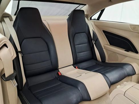 Used 2017 Mercedes-Benz E 400 4MATIC Coupe image 25