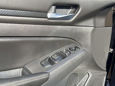 Certified 2024 Nissan Altima 2.5 SV image 18