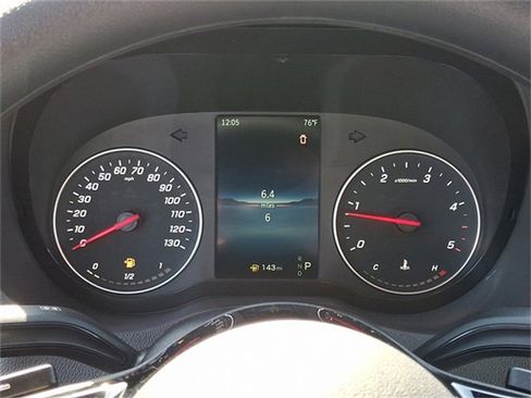 Used 2025 Mercedes-Benz Sprinter 2500 image 18