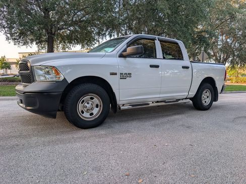 Used 2020 RAM 1500 Tradesman AWD/4WD image 2