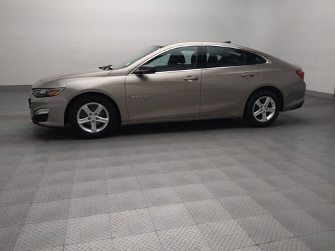 Used 2022 Chevrolet Malibu LS w/ LPO, Convenience Package 1 image 2