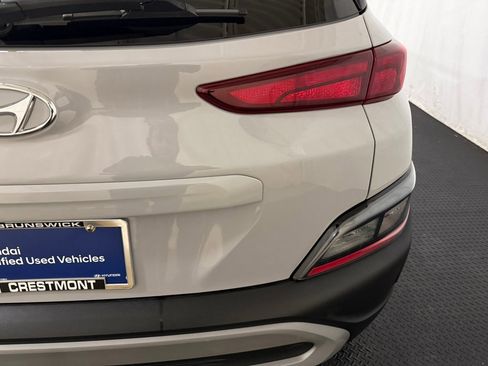 Certified 2022 Hyundai Kona SEL image 11
