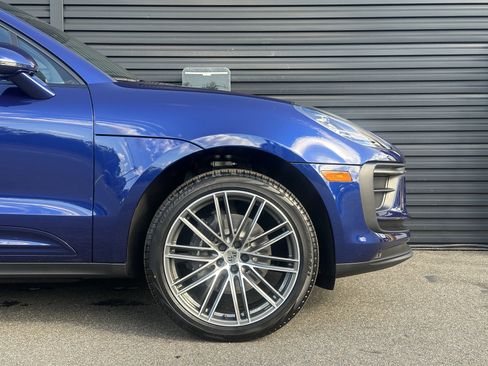 New 2026 Porsche Macan AWD/4WD image 12