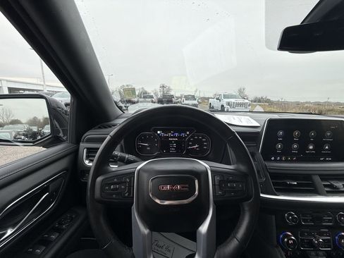 Certified 2021 GMC Yukon SLT w/ SLT Premium Package image 17