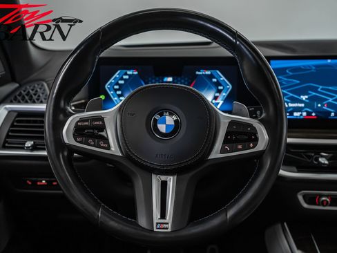 Used 2024 BMW X5 M60i image 33