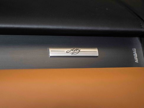 Used 2021 Land Rover Range Rover Autobiography Fifty Edition AWD/4WD image 35