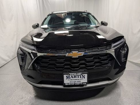 New 2026 Chevrolet Trax LT w/ LT Convenience Package FWD image 7