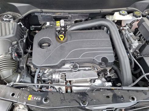 Used 2026 Chevrolet Equinox LT FWD image 28