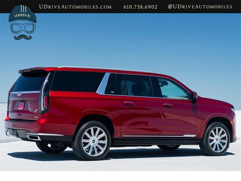 Used 2022 Cadillac Escalade ESV Premium Luxury Platinum AWD/4WD image 16
