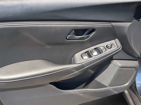 Used 2024 Nissan Sentra S FWD image 13