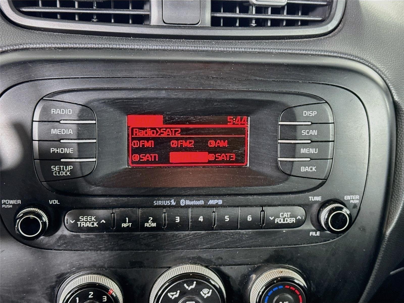 Used 2016 Kia Soul FWD image 14