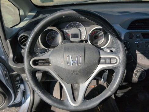 Used 2011 Honda Fit Sport image 9
