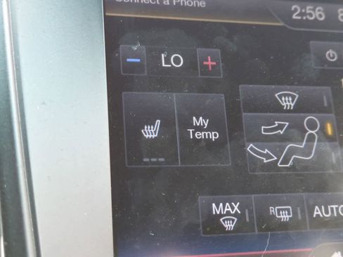 Used 2016 Ford Explorer XLT w/ Equipment Group 202A AWD/4WD image 22