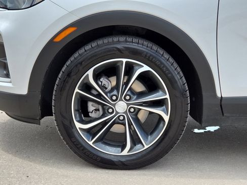 Used 2022 Buick Encore GX Select FWD image 27