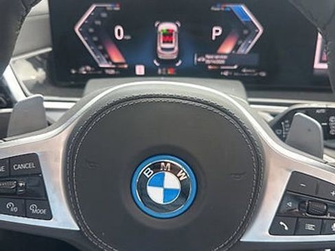 Used 2026 BMW X5 xDrive50e image 20