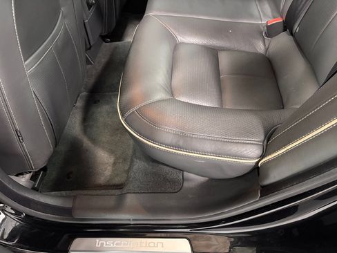 Used 2016 Volvo S80 T5 w/ Inscription Package image 22