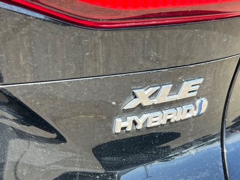 Used 2021 Toyota Venza XLE AWD/4WD image 21