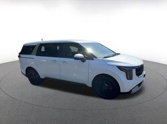 Used 2026 Kia Carnival FWD video 2