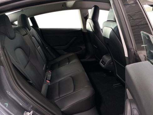 Used 2023 Tesla Model 3 Standard Range RWD image 11