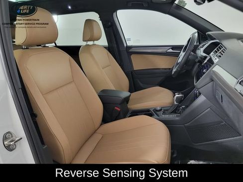 Used 2023 Volkswagen Tiguan SE R-Line AWD/4WD image 20
