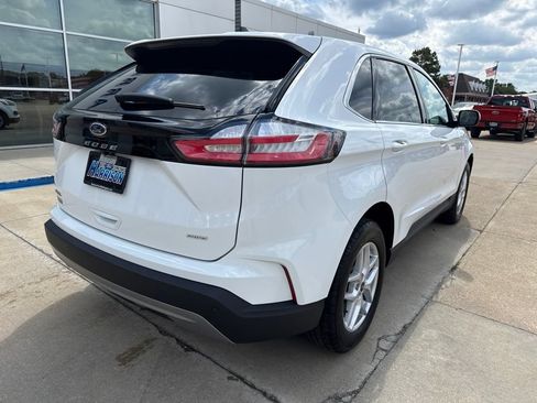 Used 2024 Ford Edge SEL w/ Convenience Package AWD/4WD image 5
