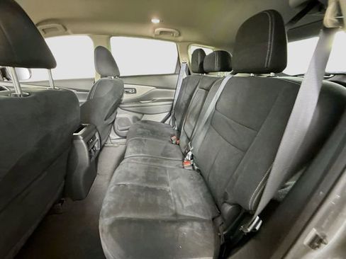 Used 2023 Nissan Murano S image 22