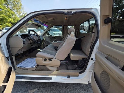 Used 2003 Ford F150 XL RWD image 9