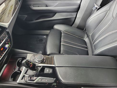 Used 2019 BMW 640i Gran Turismo xDrive w/ Premium Package image 23