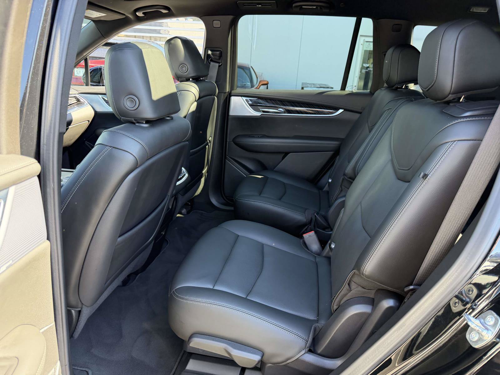 Certified 2024 Cadillac XT6 Premium Luxury w/ Technology Package AWD/4WD image 13