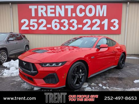 Used 2024 Ford Mustang GT image 1