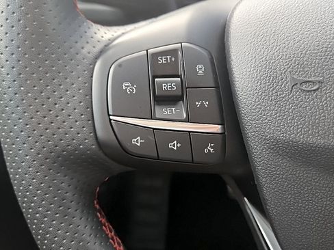 Used 2024 Ford Escape ST-Line w/ Tech Pack #1 AWD/4WD image 13