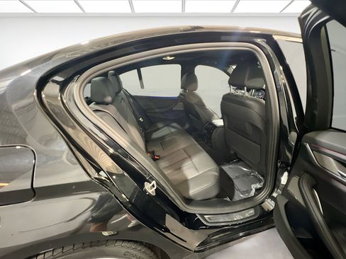 Used 2022 BMW 530i 530i w/ Premium Package image 22