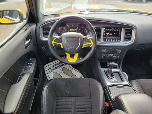 Used 2017 Dodge Charger R/T image 10