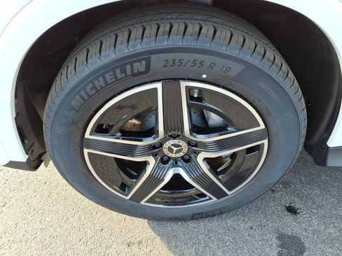 Certified 2026 Mercedes-Benz GLC 300 4MATIC image 10