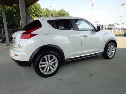 Used 2013 Nissan Juke SL w/ Chrome Pkg AWD/4WD image 4