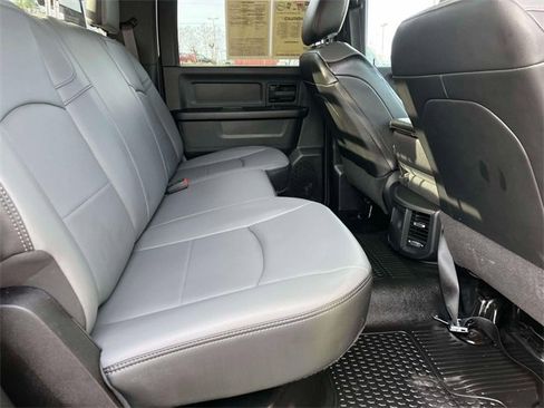 Used 2021 RAM 3500 Tradesman w/ Chrome Appearance Group image 24