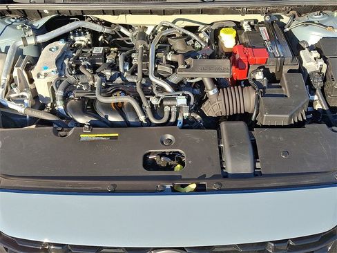 Certified 2024 Nissan Sentra SR image 28